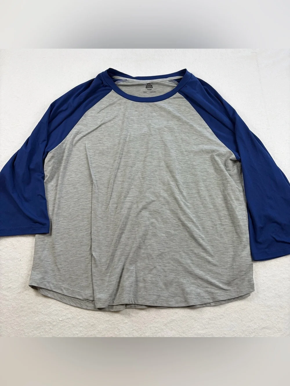 Eddie‎ Bauer Gray Body with Blue Raglan Long Sleeve Sleep Shirt
